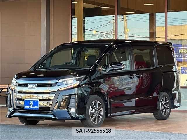 Toyota NOAH 2017-11 207307-0