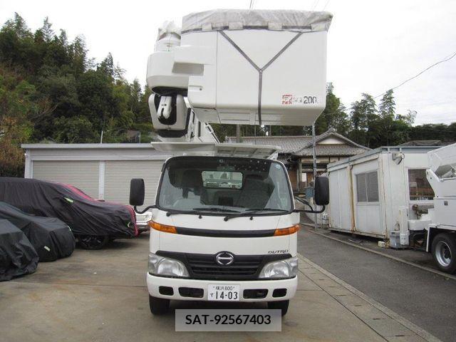 Hino DUTRO 2008-08 205016-3
