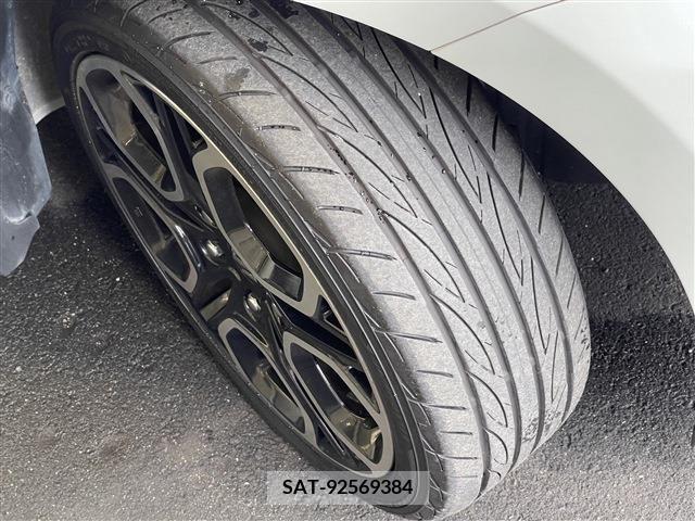 Suzuki SWIFT 2018-01 394391-5