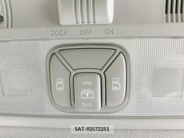 Toyota ESTIMA 2009-11 378006-4