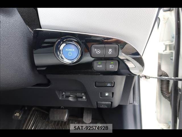 Toyota PRIUS 2017-04 386735-24