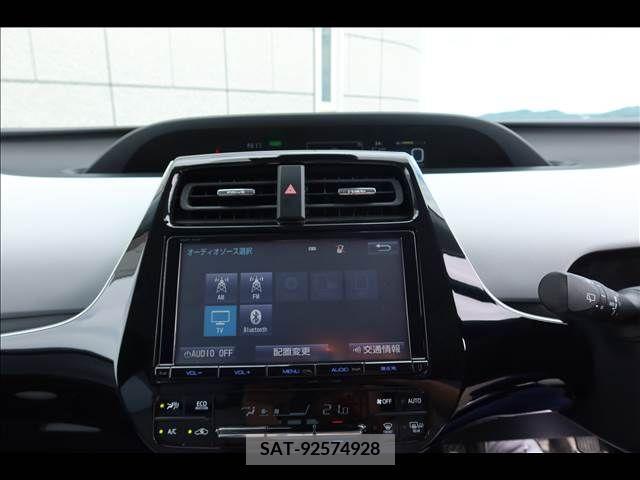 Toyota PRIUS 2017-04 386735-28
