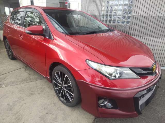 Toyota AURIS 2013-10 10160-1