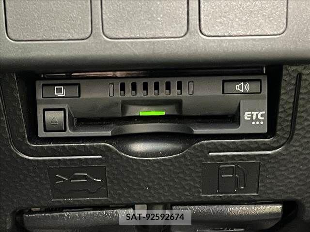 Toyota TANK 2018-02 215107-7