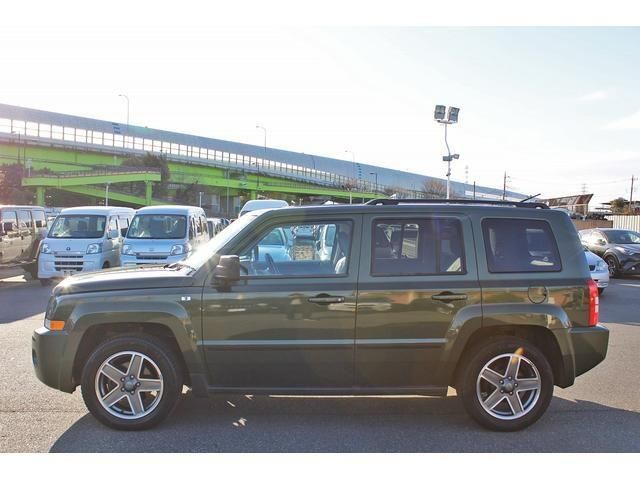 Jeep PATRIOT 2010-05 191756-17