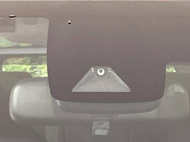 Toyota PRIUS 2019-09 20787-2