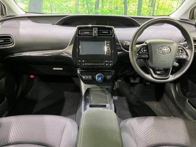 Toyota PRIUS 2019-09 20787-1