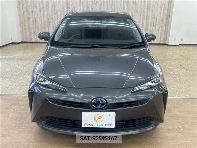 Toyota PRIUS 2022-02 282196-1