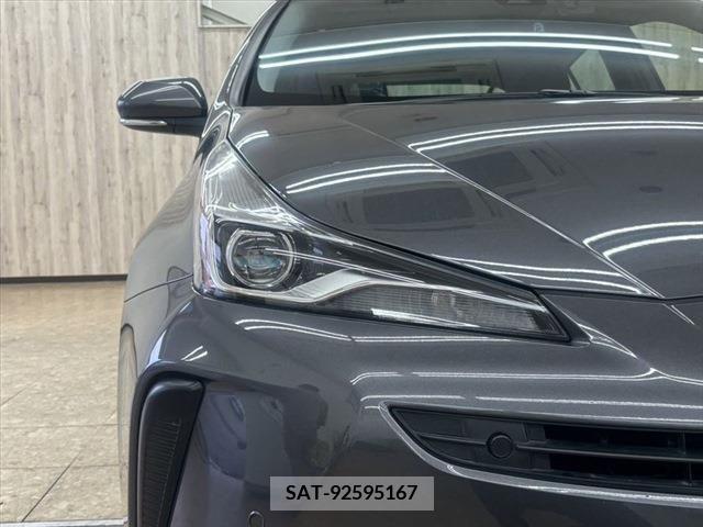 Toyota PRIUS 2022-02 282196-9