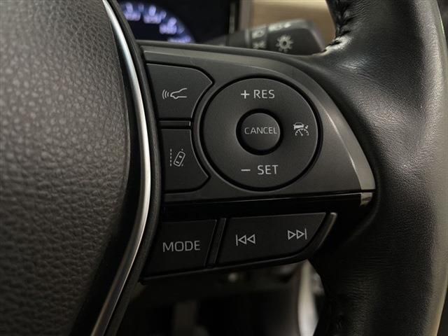 Toyota CROWN SEDAN 2018-11 18951-28