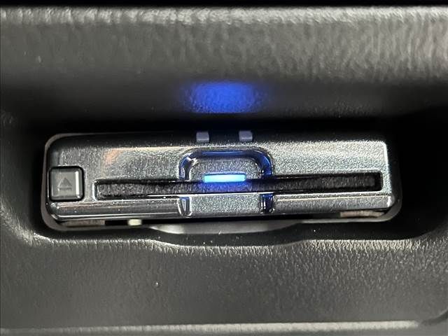 Mazda MAZDA3 2019-09 18566-4