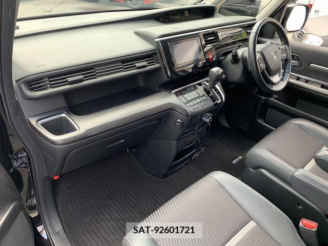 Honda STEP WGN 2015-05 324672-18