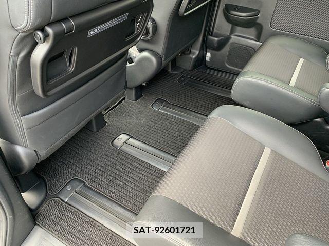 Honda STEP WGN 2015-05 324672-19