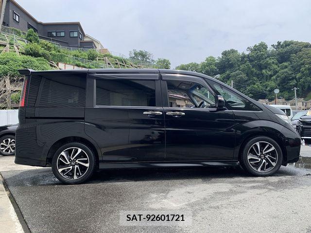 Honda STEP WGN 2015-05 324672-5