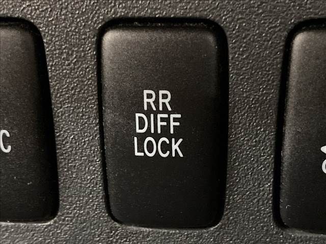 Toyota FJ CRUISER 2011-02 15421-7