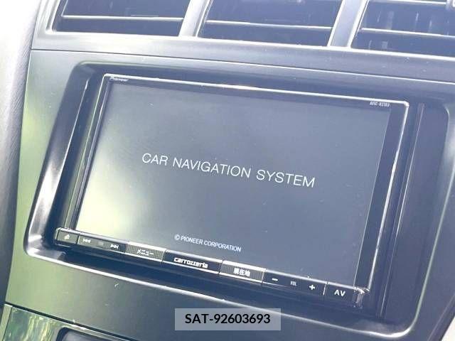 Toyota PRIUS ALPHA 2011-08 282510-3