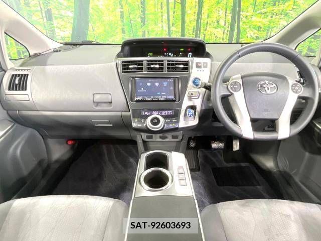 Toyota PRIUS ALPHA 2011-08 282510-1