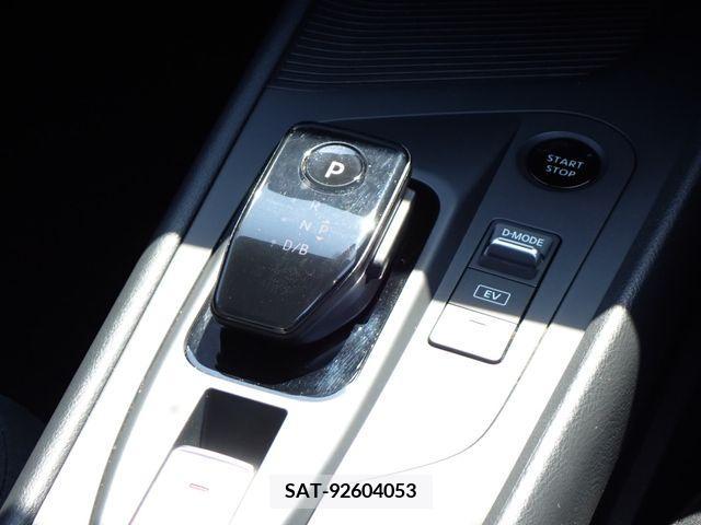 Nissan NOTE 2021-04 365308-8