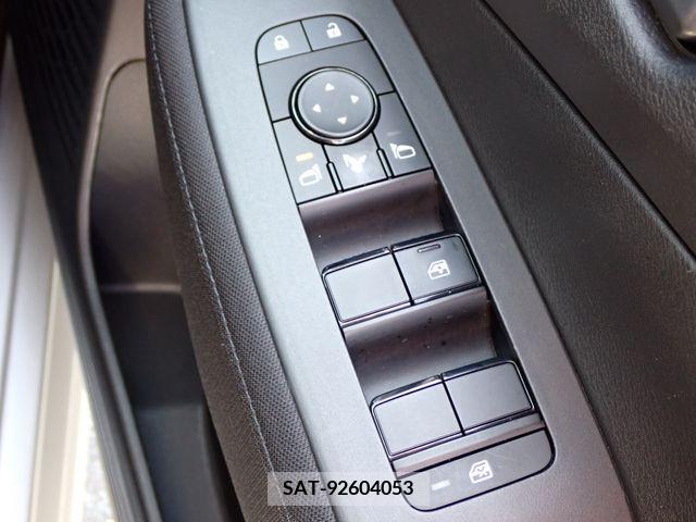Nissan NOTE 2021-04 365308-7