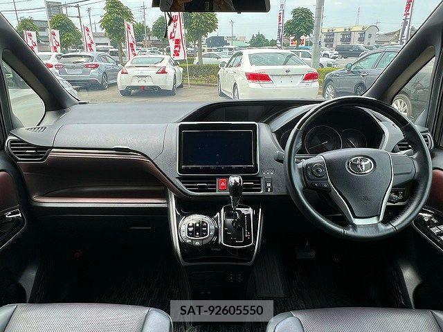 Toyota ESQUIRE 2019-03 341689-1
