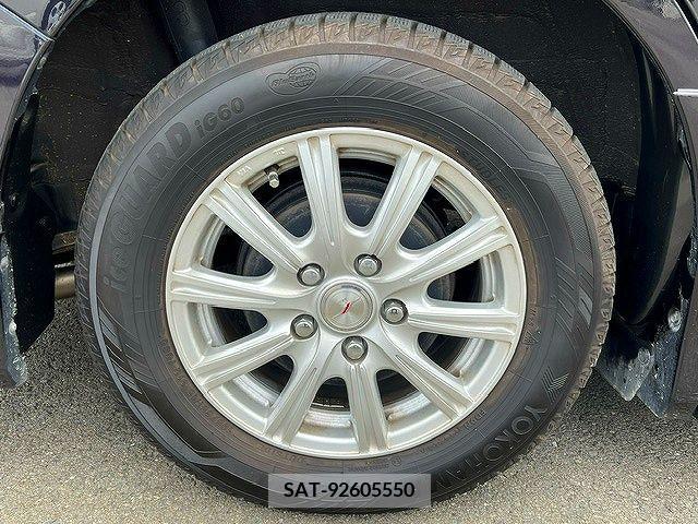 Toyota ESQUIRE 2019-03 341689-26