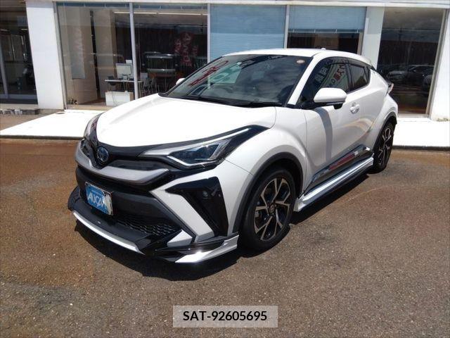 Toyota C-HR 2021-08 348471-0