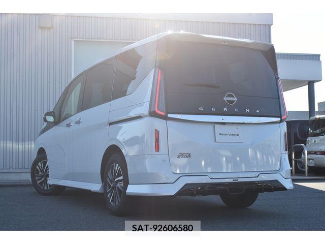 Nissan SERENA 2023-11 345545-29