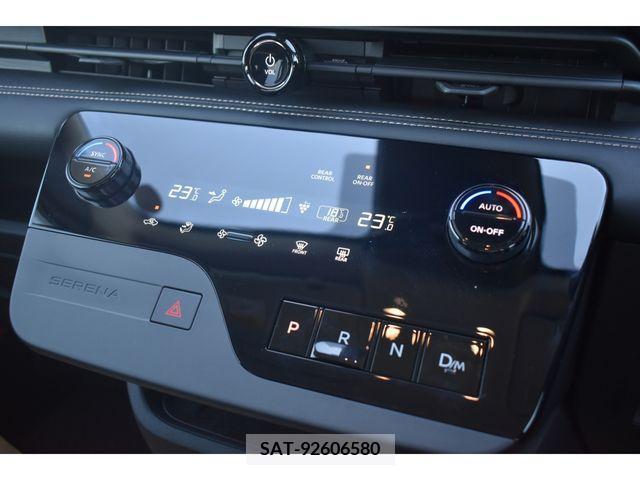Nissan SERENA 2023-11 345545-10