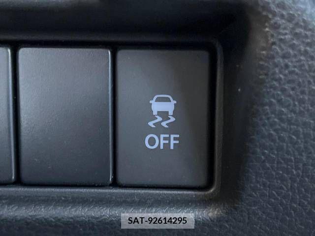 Suzuki SPACIA 2022-03 312389-8