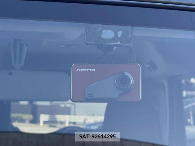 Suzuki SPACIA 2022-03 312389-4