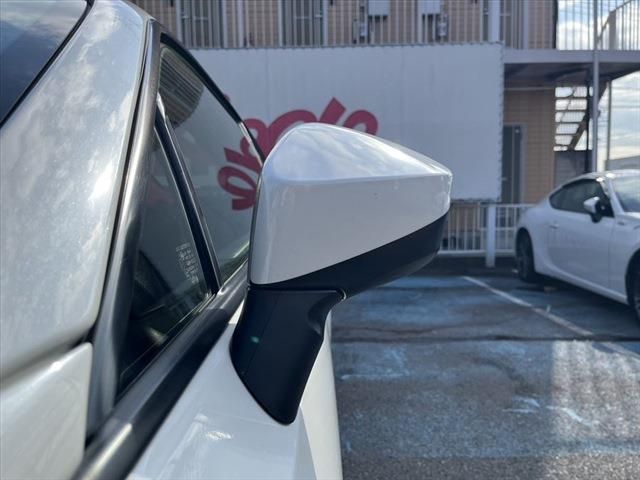 Toyota 86 2017-10 192296-12