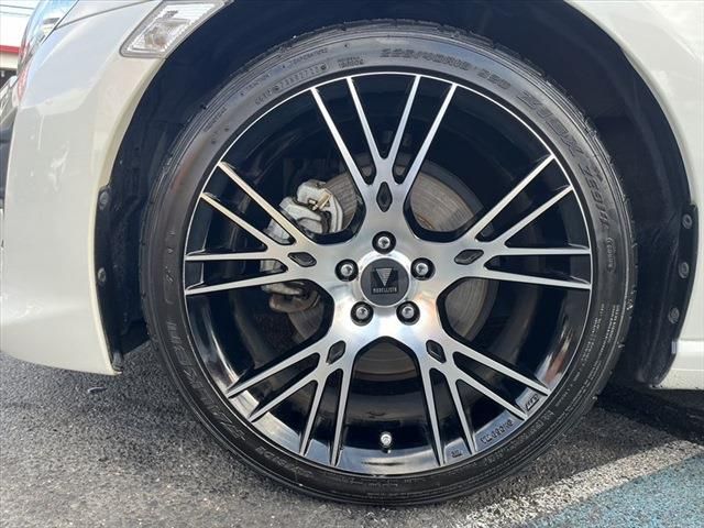 Toyota 86 2017-10 192296-16