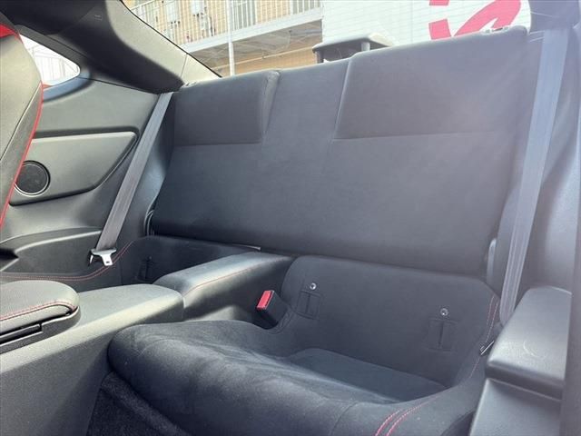 Toyota 86 2017-10 192296-22