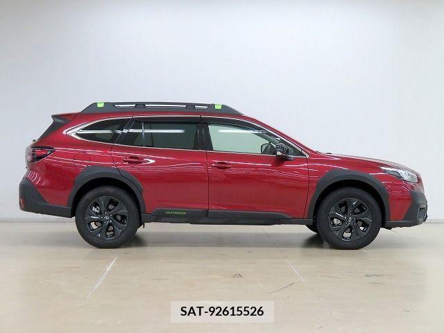 Subaru OUTBACK 2022-04 203215-17