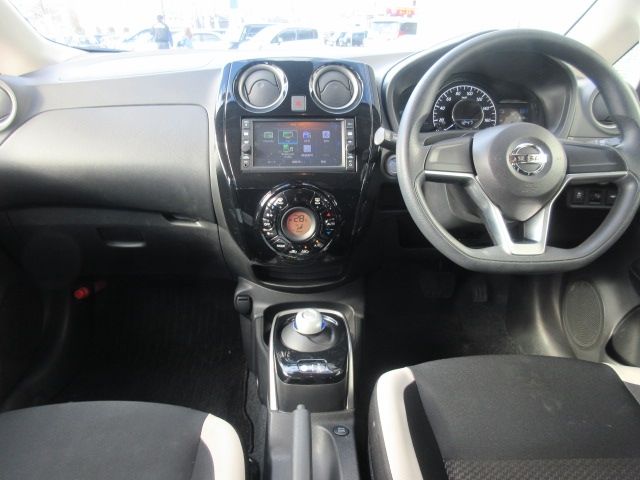 Nissan NOTE 2017-11 1742-6