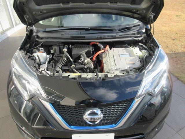 Nissan NOTE 2017-11 1742-21