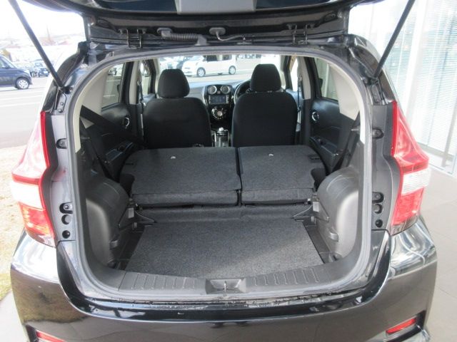 Nissan NOTE 2017-11 1742-8