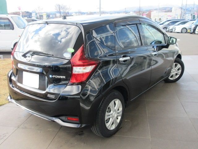 Nissan NOTE 2017-11 1742-1