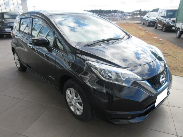 Nissan NOTE 2017-11 1742-2