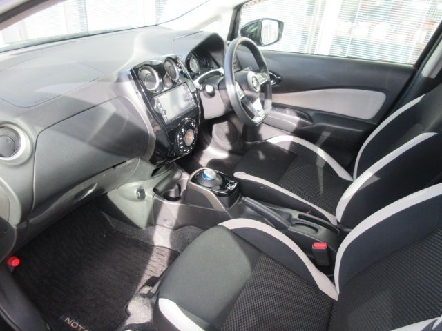 Nissan NOTE 2017-11 1742-4