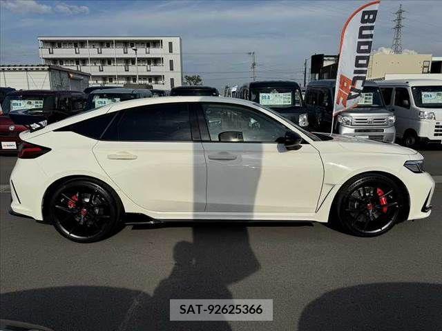 Honda CIVIC 2024-06 385102-10