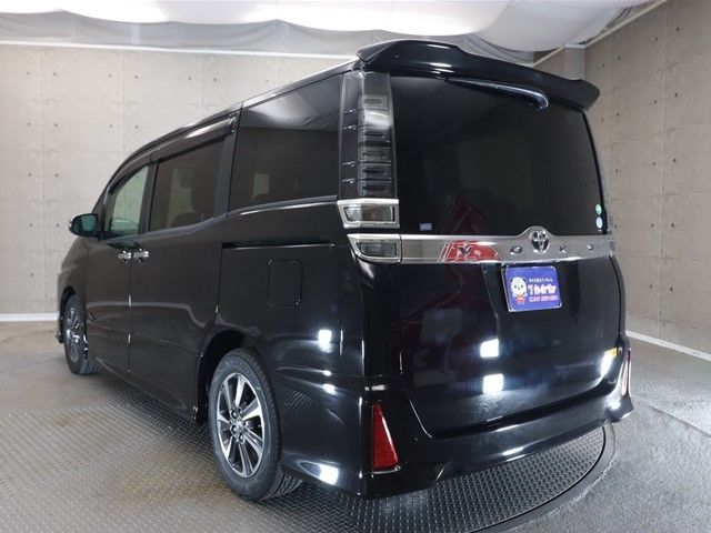 Toyota VOXY 2018-07 196083-24