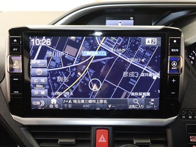 Toyota VOXY 2018-07 196083-13