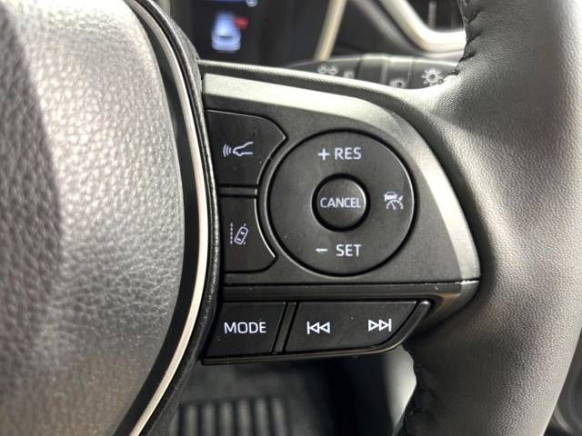 Toyota COROLLA CROSS 2023-05 190621-5