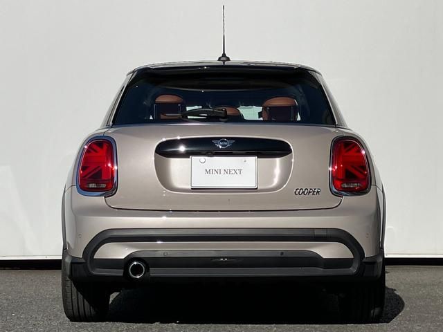 Bmw MINI 2023-07 183033-4