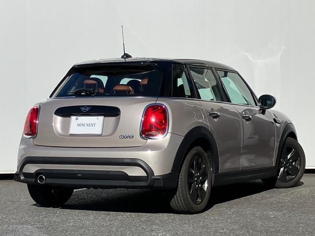 Bmw MINI 2023-07 183033-2