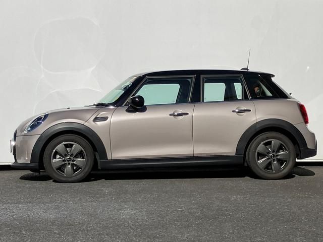Bmw MINI 2023-07 183033-8