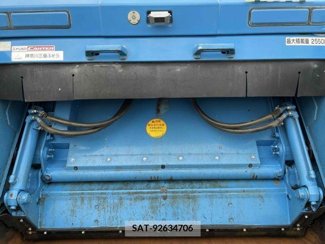 Mitsubishi CANTER 2013-11 263390-7