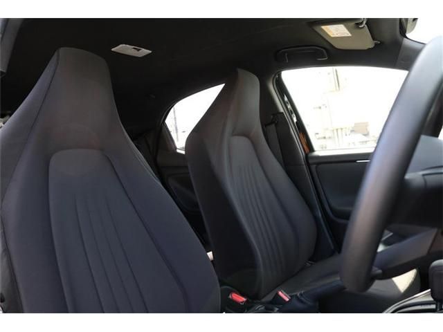 Toyota YARIS 2020-09 16616-18