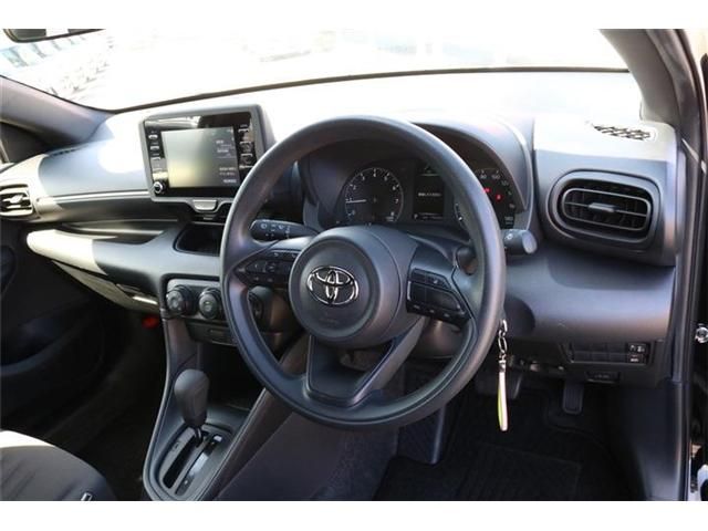 Toyota YARIS 2020-09 16616-5